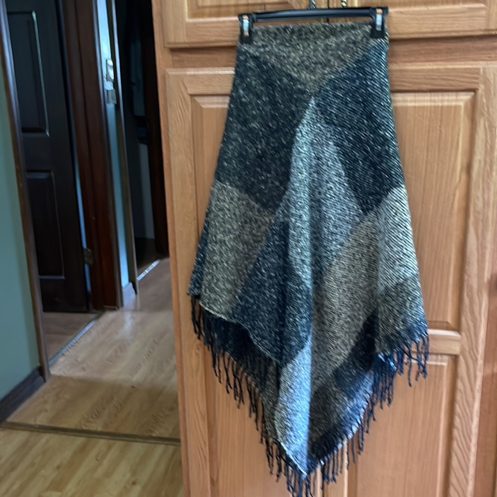 ALTARE LADIES WRAP - Picture 2 of 6